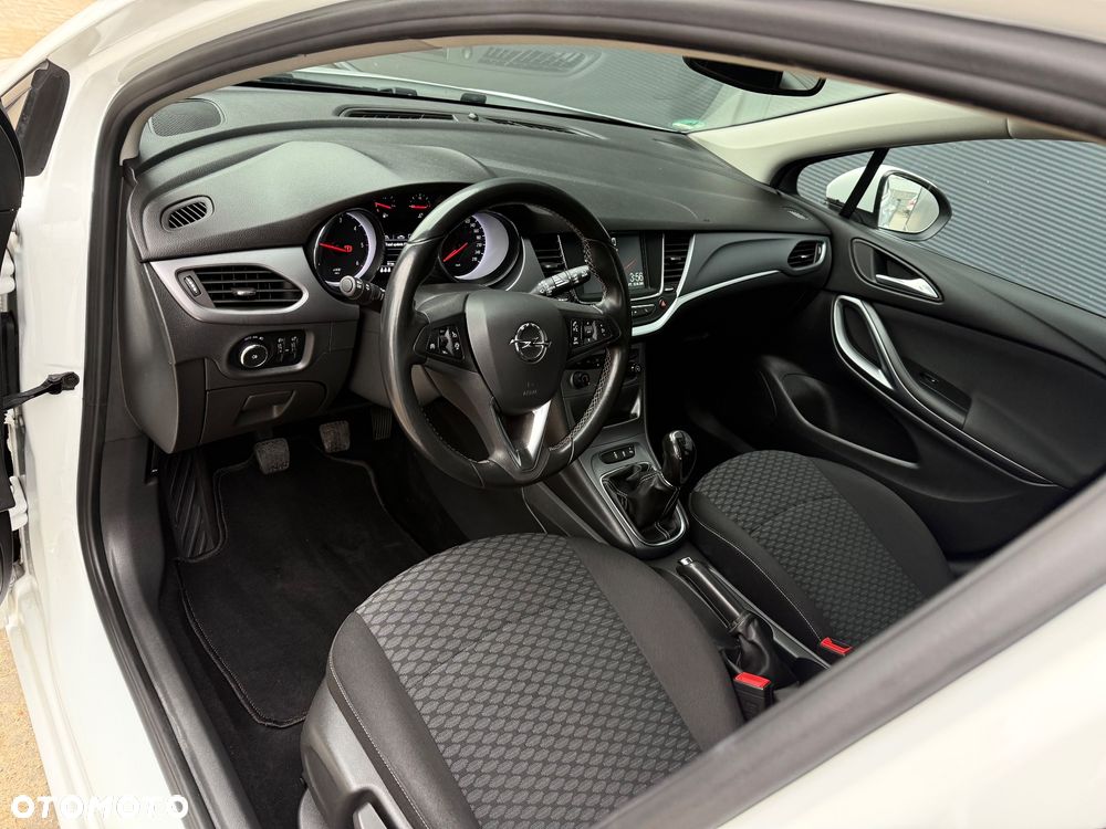 Opel Astra 1.6 D Start/Stop Innovation - 5