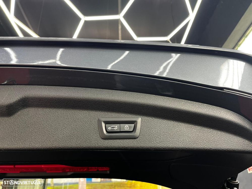 BMW X2 25 e xDrive Pack M - 25