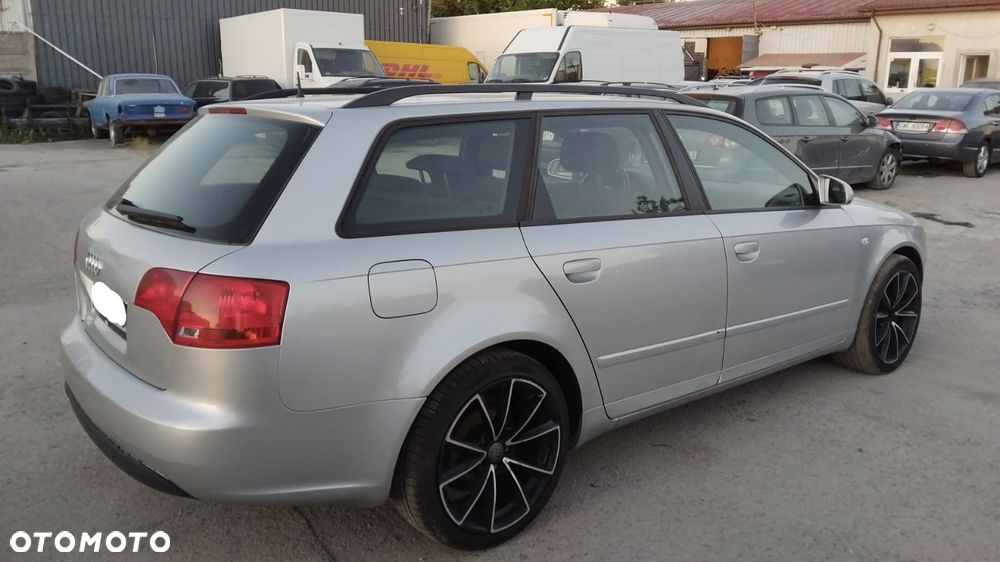 Audi A4 Avant 2.0 TDI DPF - 2
