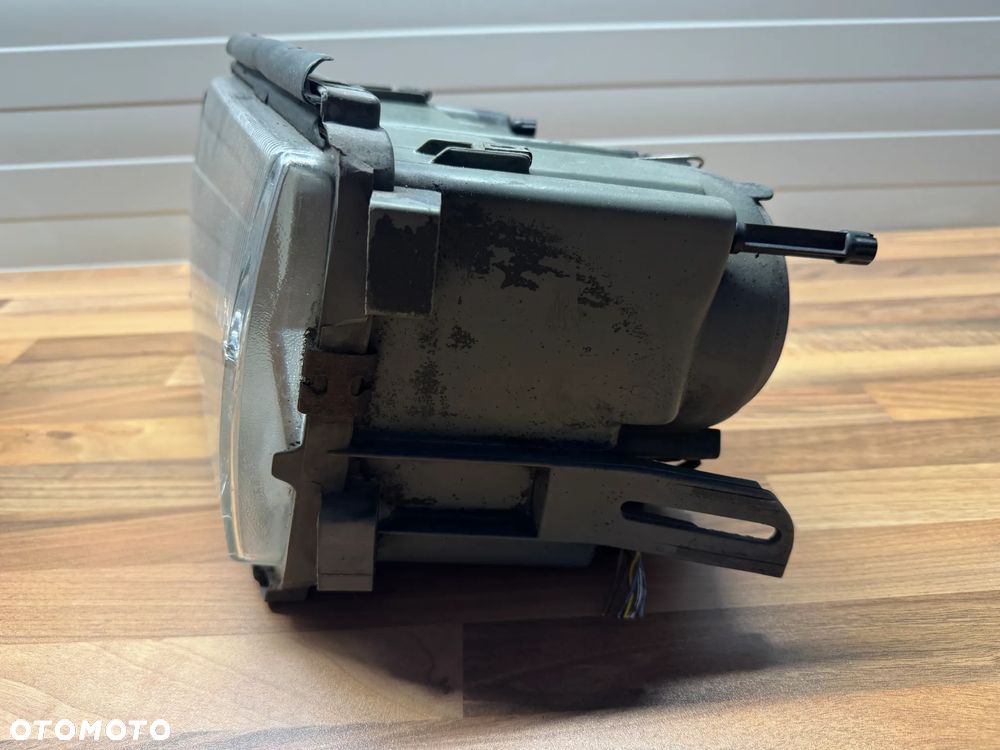 REFLEKOR LAMPY KOMPLET MERCEDES SEC W126 1305235062 1305235061 - 23