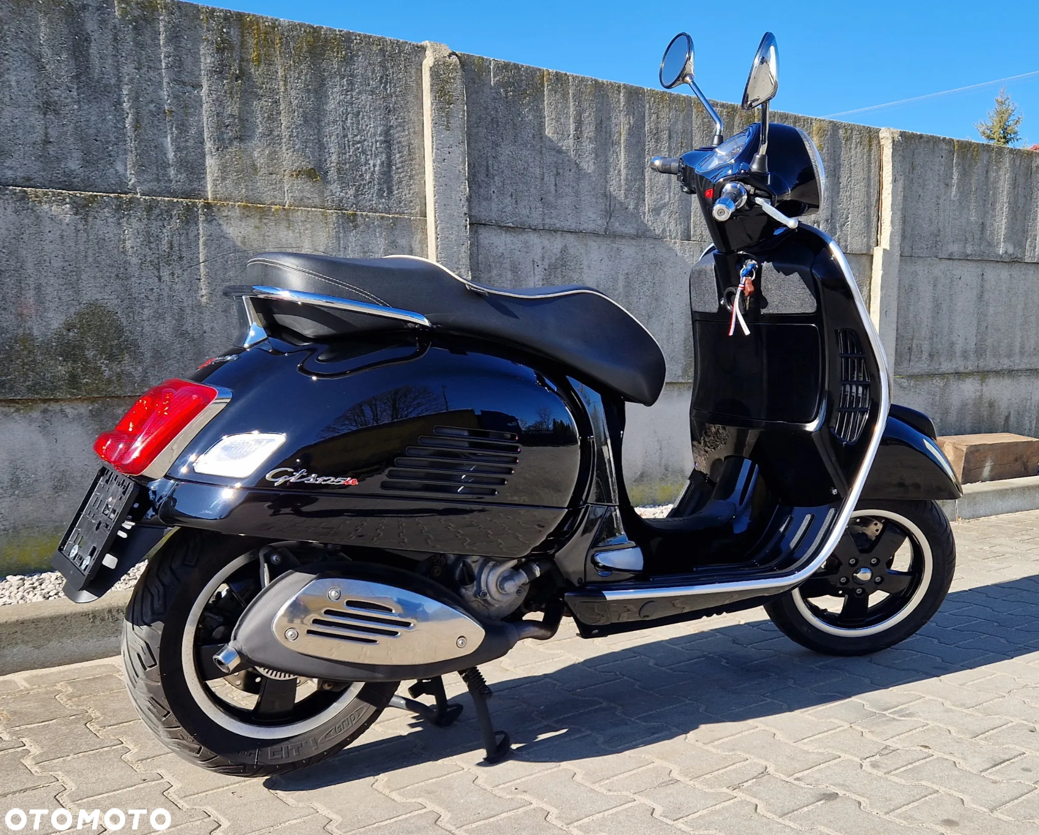 Vespa GTS - 3