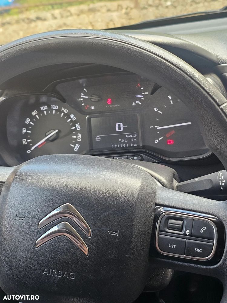 Citroën C3 1.2 PureTech BVM Live - 6