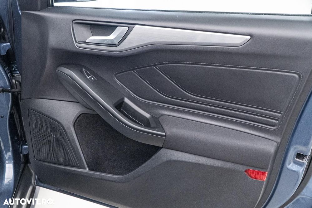 FORD Focus 2022 — imagine 36