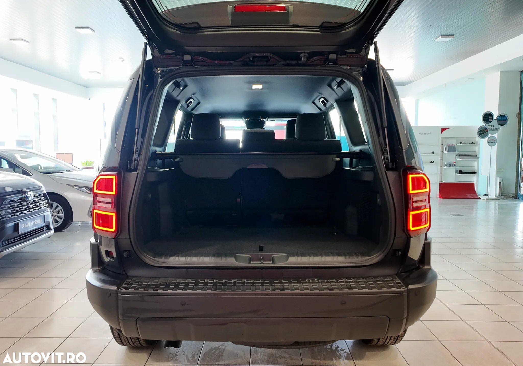 Toyota Land Cruiser 250 2.8l D-4D 204 CP A/T 5 locuri Dynamic - 8