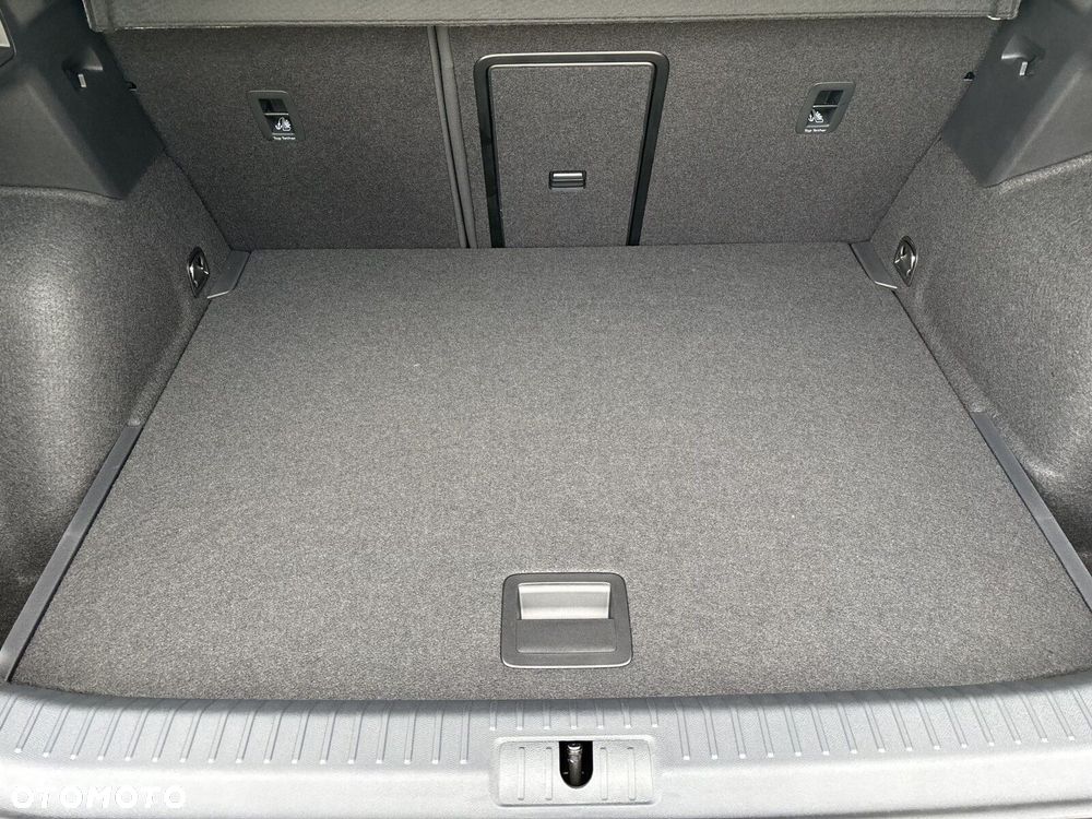 Cupra Formentor 1.5 eTSI mHEV DSG - 19
