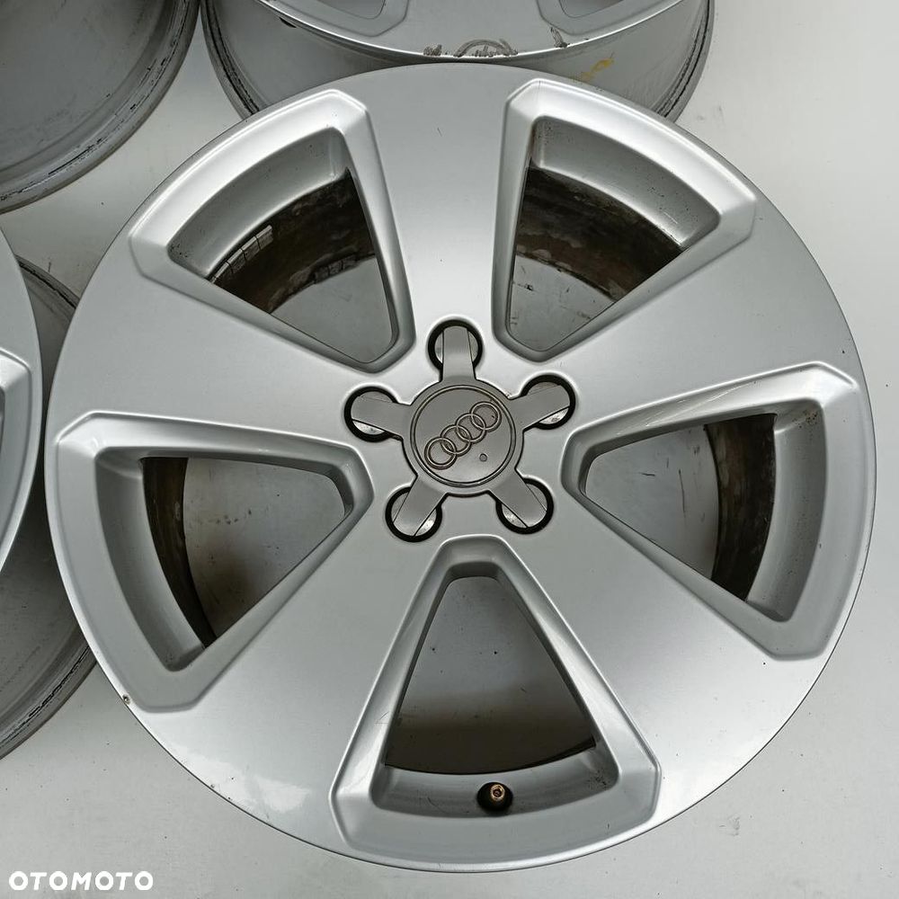 Alufelgi 5x112 17 Audi A3 8V0601025P 4szt (F606) - 4