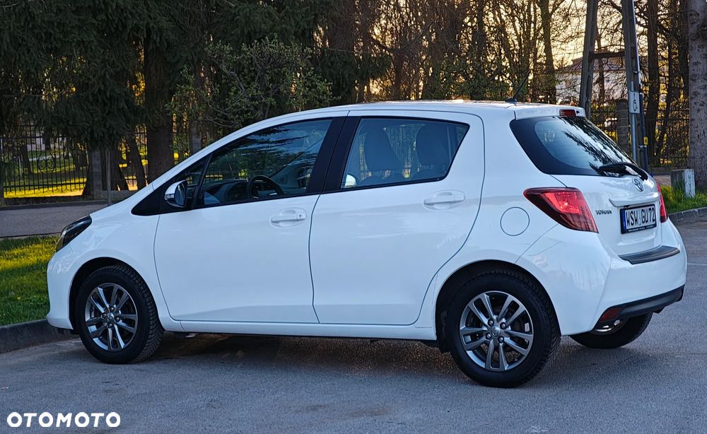 Toyota Yaris 1.33 VVT-i Edition - 10