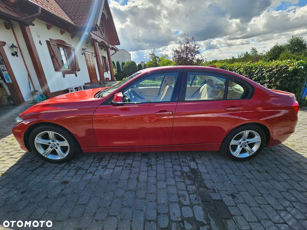 BMW Seria 3 328i - 6