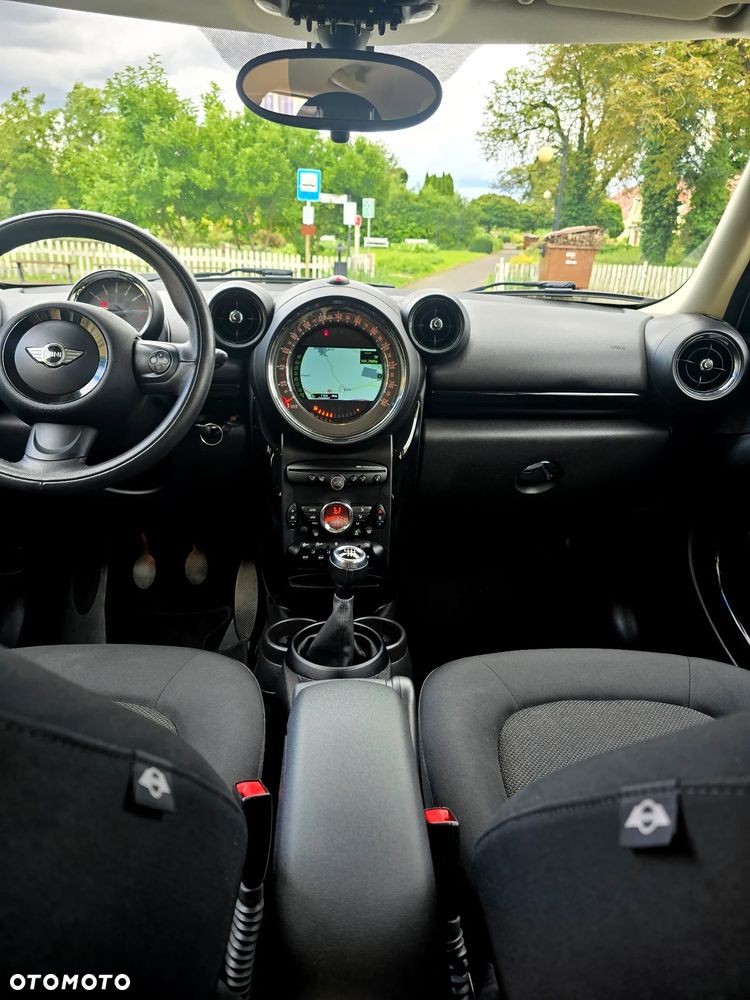 MINI Countryman One - 24