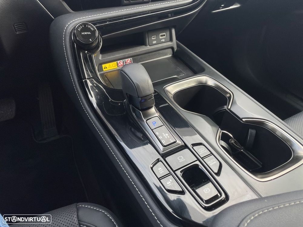 Lexus NX 450h+ Executive - 28