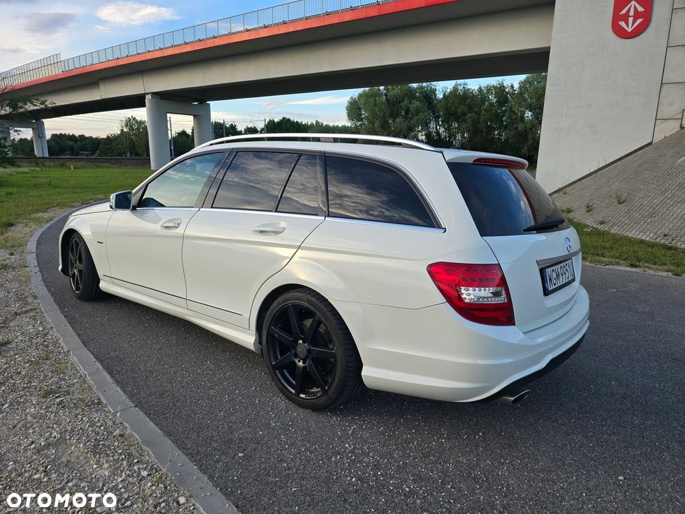 Mercedes-Benz Klasa C 250 CDI BlueEff 4-Matic Classic - 2