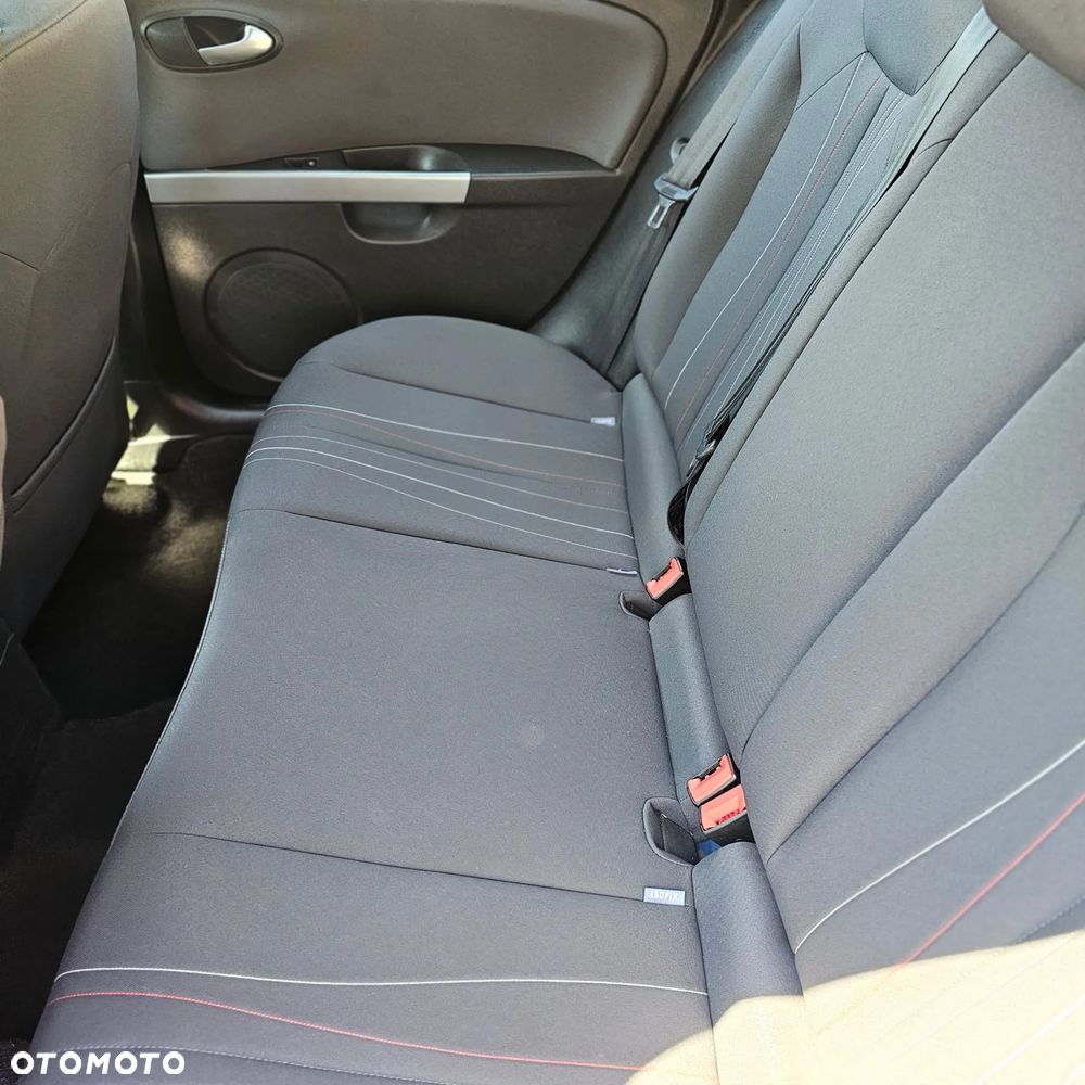 Seat Leon 1.6 TDI DPF Ecomotive Reference Copa - 20
