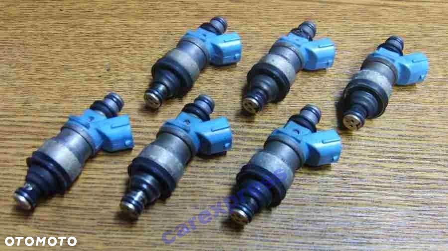 OE WTRYSKIWACZ TOYOTA CAMRY 3.0 V6 23250-20010 - 1