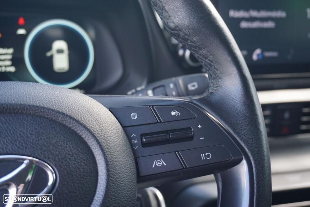 Hyundai Bayon 1.0 T-GDI Premium DCT - 32