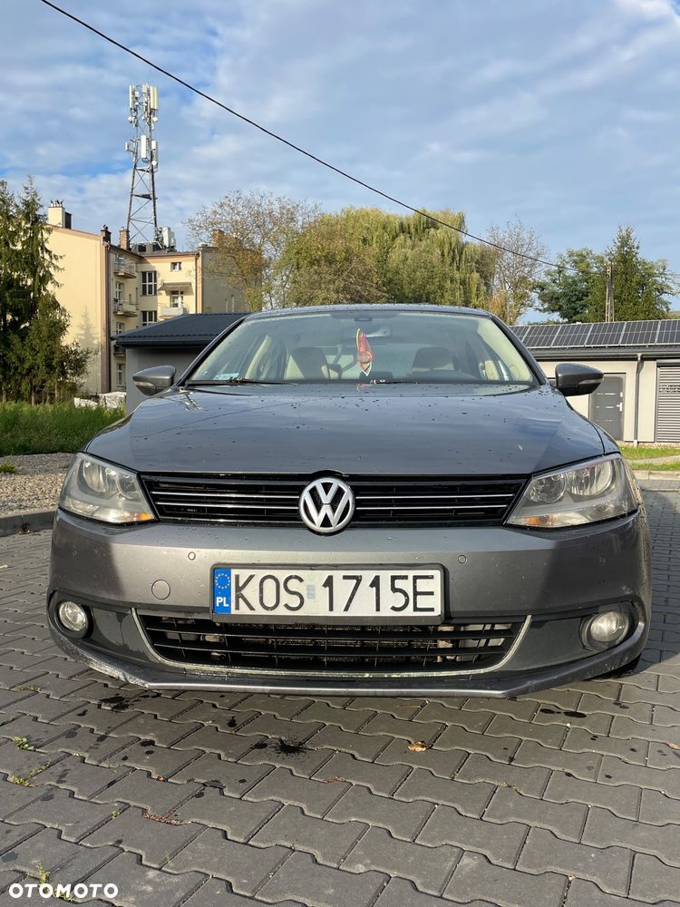 Volkswagen Jetta 1.6 TDI Highline - 3