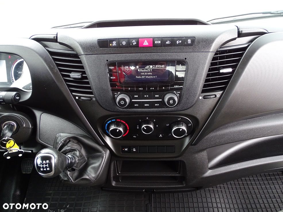 Iveco Daily 50C16 3.0 Wywrotka 3.57 m.+ HDS ŻURAW FASSI 1500 kg. 69 Tyś. Km. SALON PL!! 1 Wł.!! JAK NOWY!! - 35