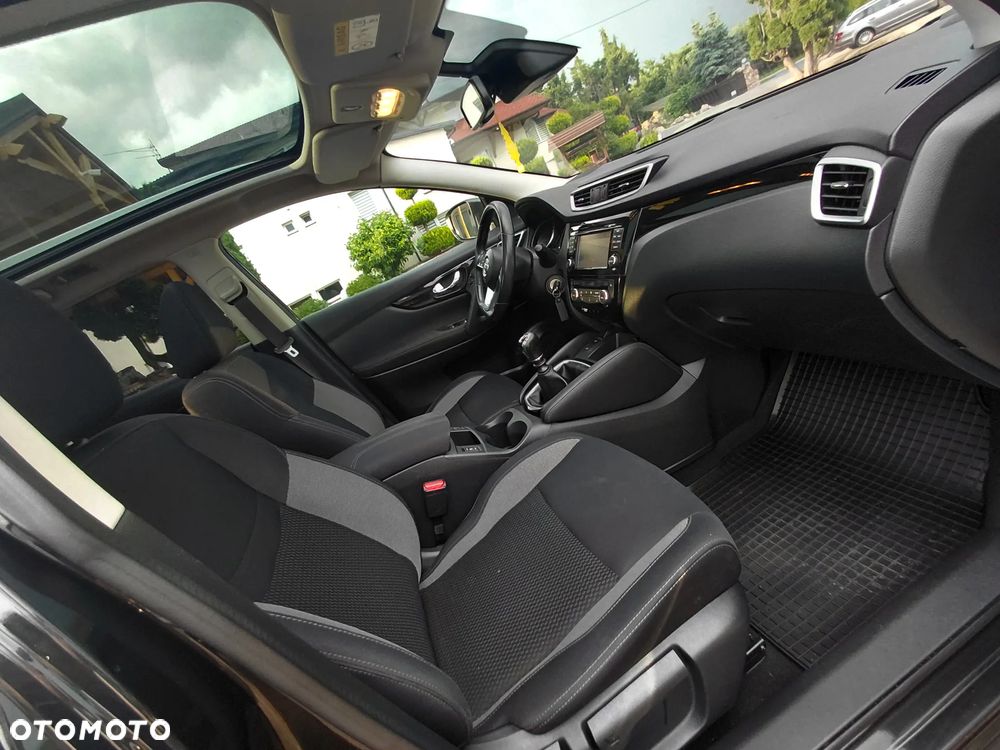 Nissan Qashqai - 17