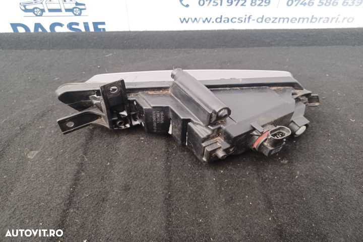 Proiector stanga BMW Seria 1 E81/E82/E87/E88 [facelift] [2007 - 2012] - 4