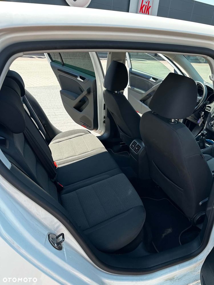 Volkswagen Golf 2.0 TDI Highline - 8