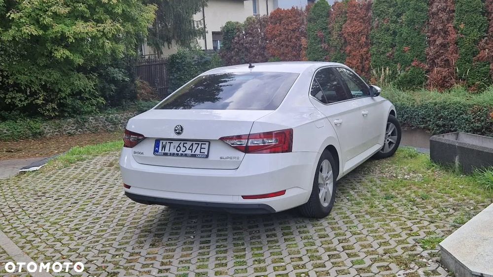 Skoda Superb 1.8 TSI Ambition - 4