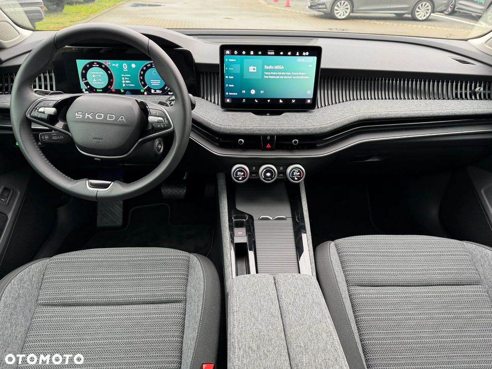 Skoda Superb 1.5 TSI mHEV Selection DSG - 5