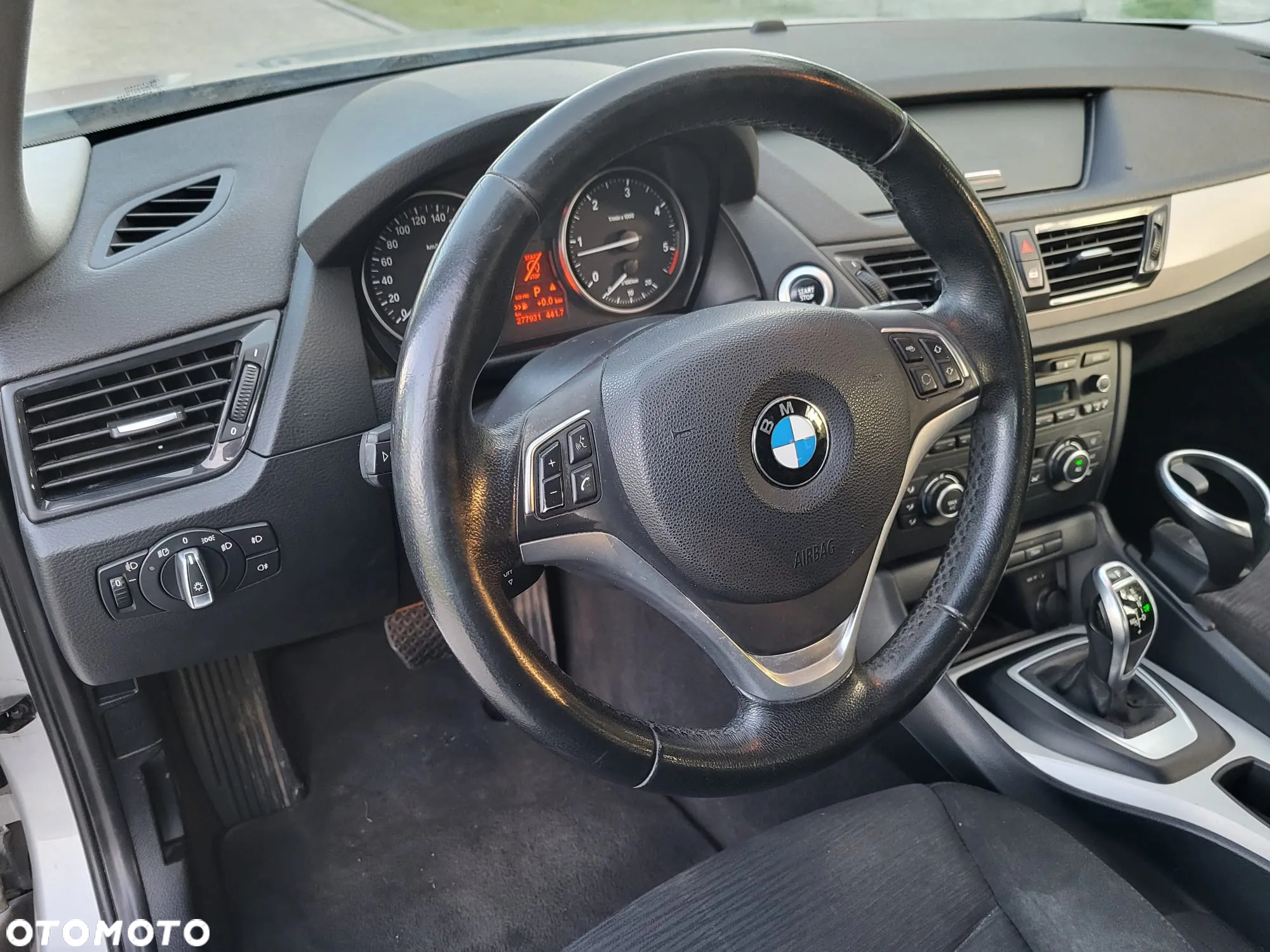 BMW X1 sDrive18d - 16