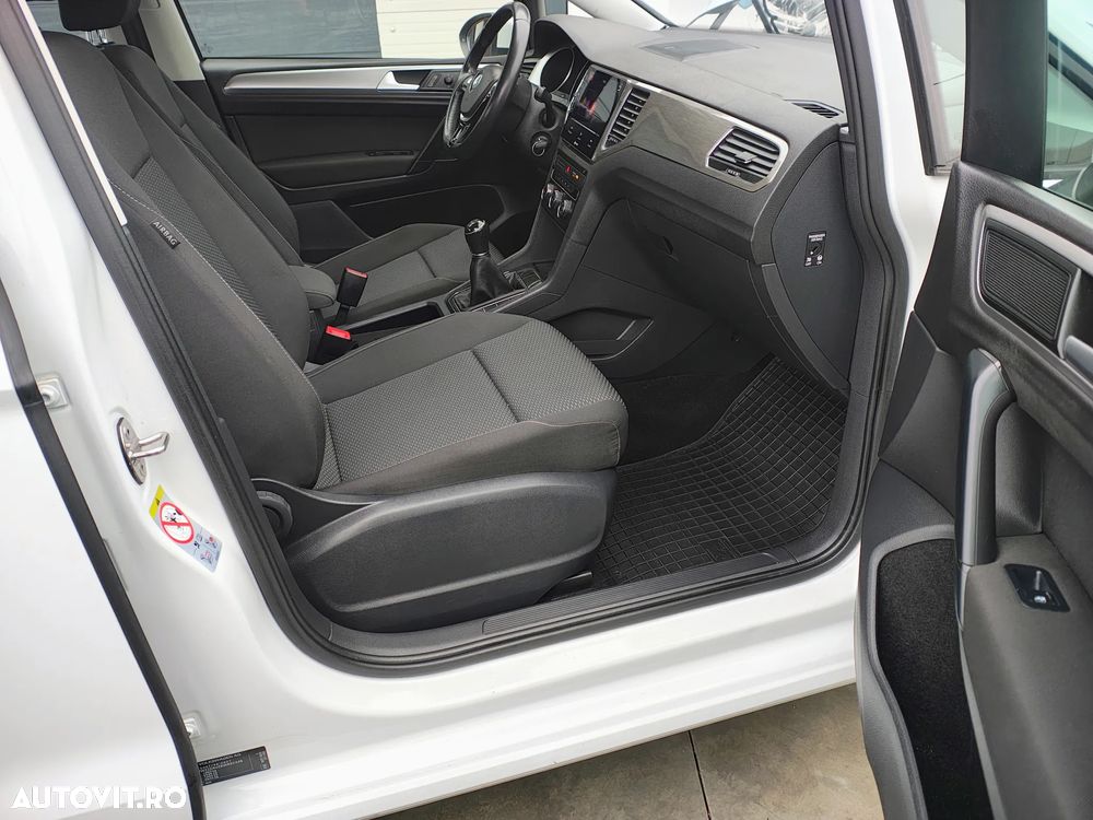 Volkswagen Golf Sportsvan 1.6 TDI (BlueMotion Technology) Trendline - 5