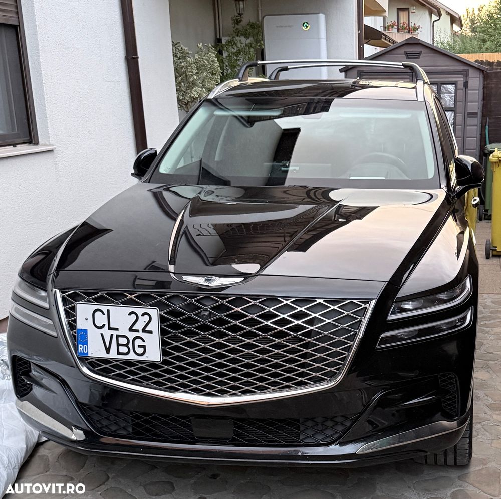 Hyundai Genesis - 1