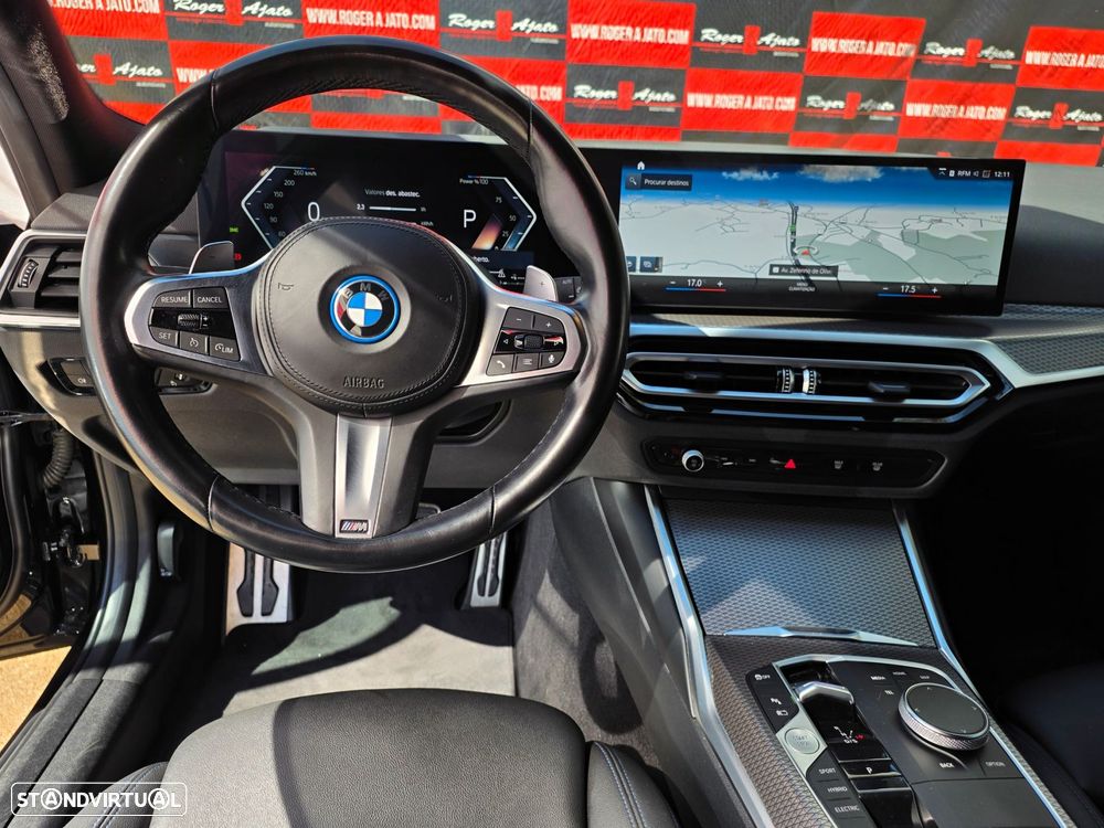 BMW 320 e Pack Desportivo M Auto - 24