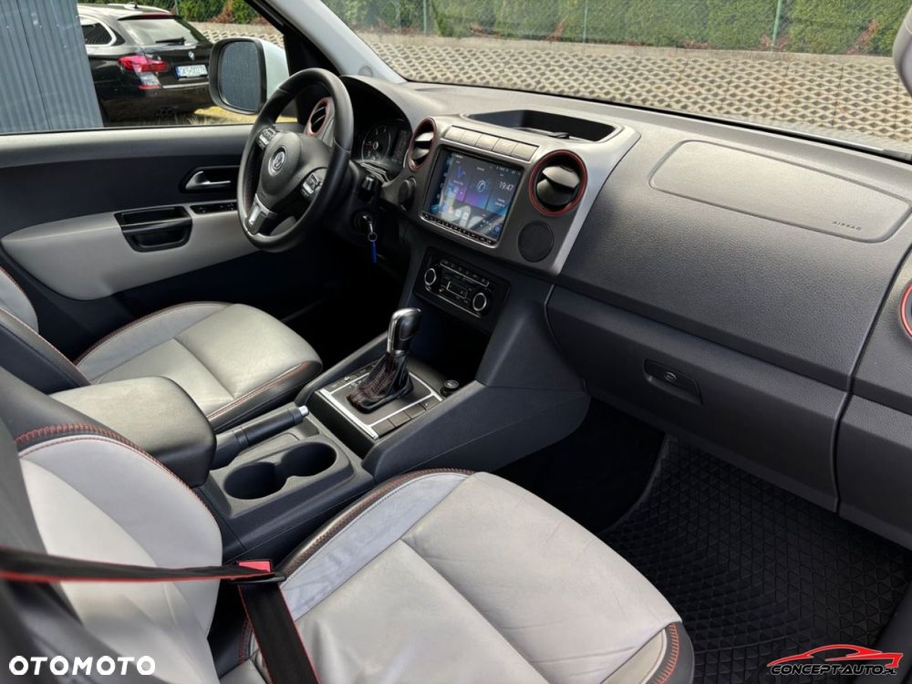 Volkswagen Amarok - 21