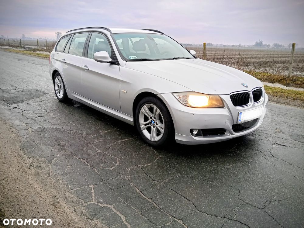 BMW Seria 3 318d - 1