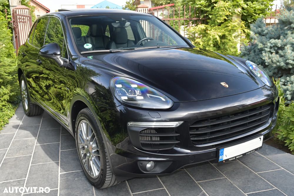 Porsche Cayenne 3.0 L - 10