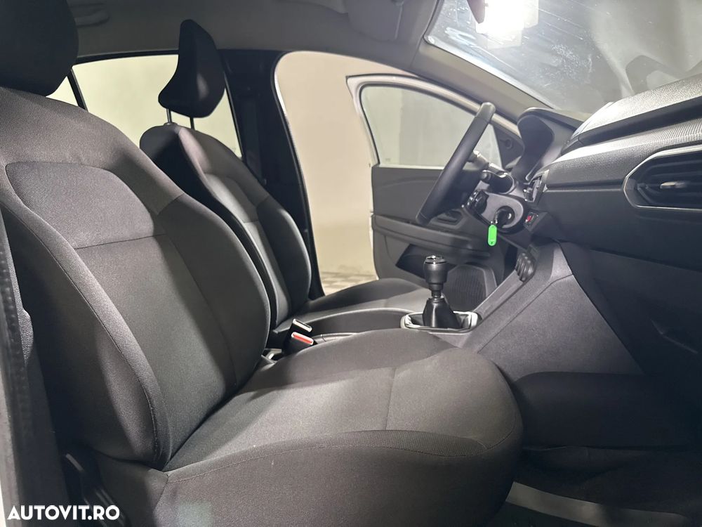Dacia Logan - 12
