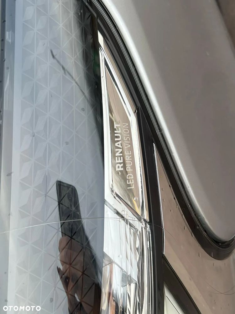Renault Trafic - 10