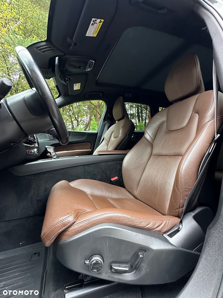 Volvo XC 60 T6 AWD Inscription - 18