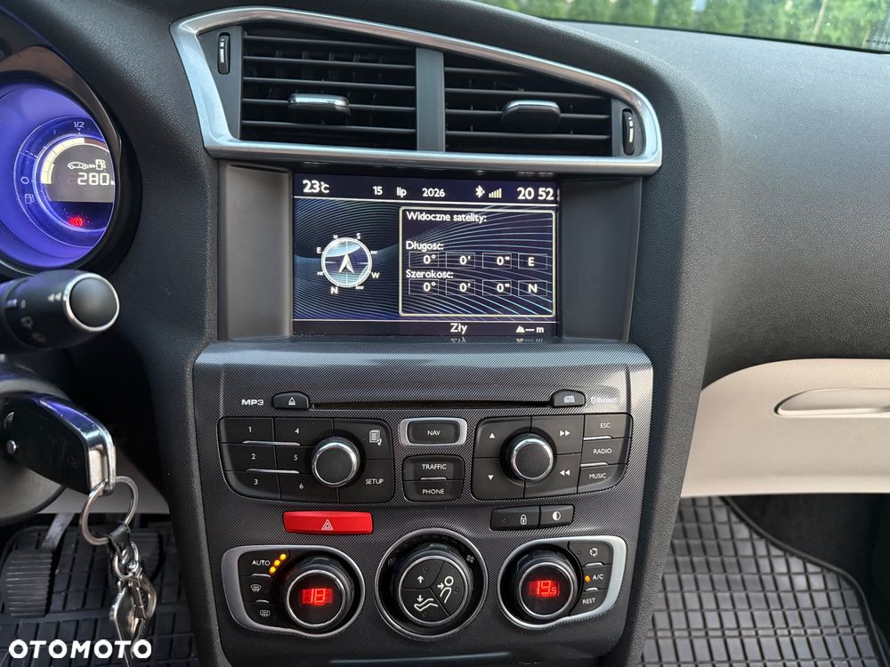 Citroën C4 1.6 VTi Exclusive - 15