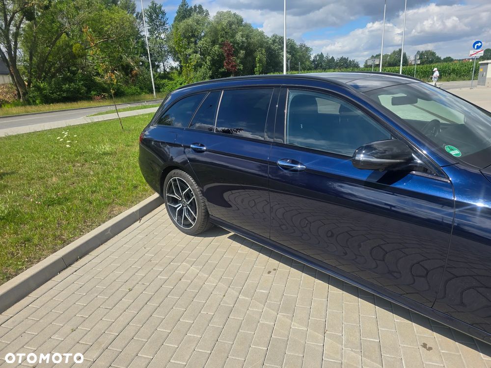 Mercedes-Benz Klasa E 220 d 4-Matic AMG - 6