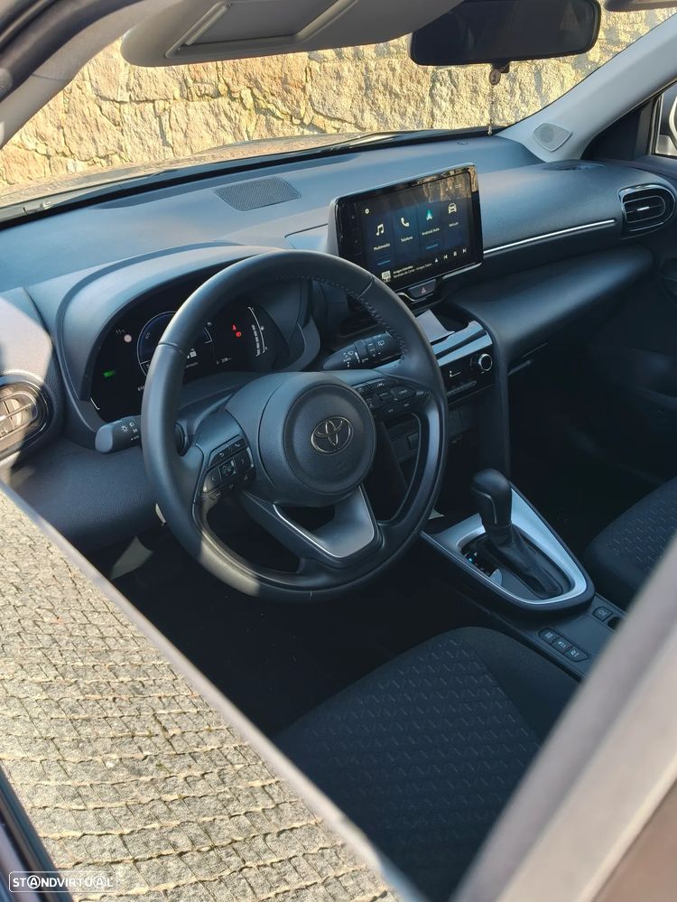 Toyota Yaris Cross 1.5 HDF Comfort - 3