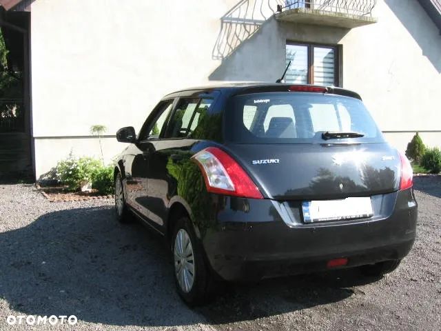 Suzuki Swift 1.2 Club - 9