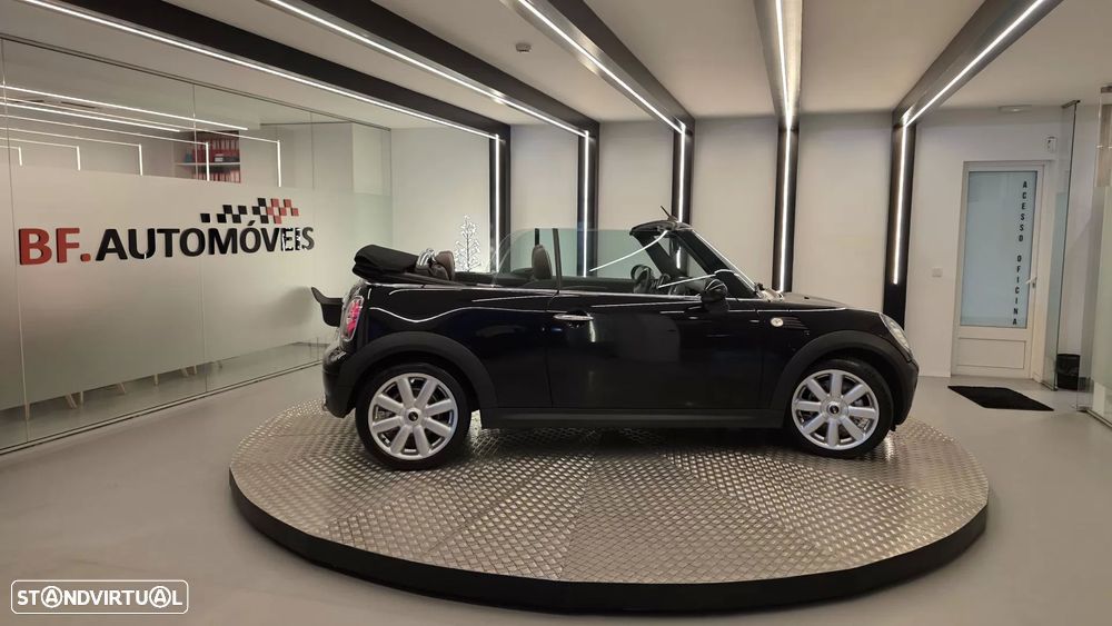 MINI Cabrio Cooper - 8
