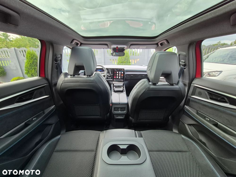 Renault Austral 1.3 TCe mHEV Iconic esprit Alpine - 14