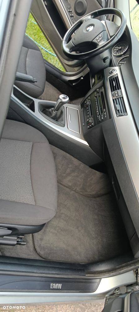 BMW Seria 3 - 21