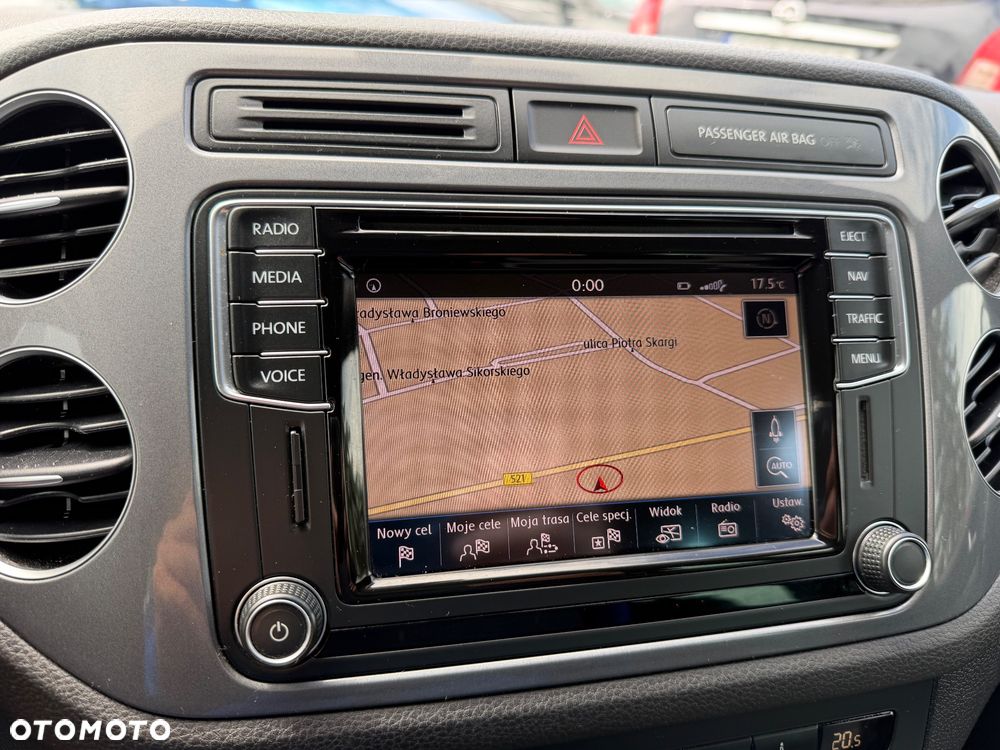 Volkswagen Tiguan 2.0 TDI SCR 4MOTION BlueMotion Technology DSG Exclusive - 26