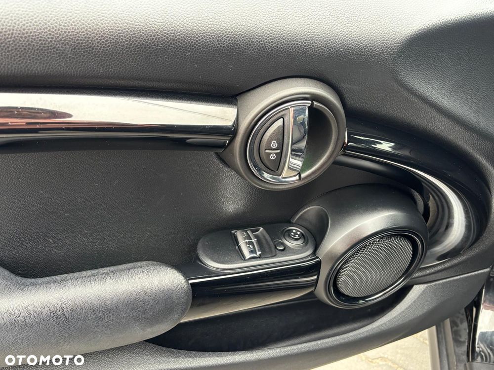 MINI ONE Standard - 19