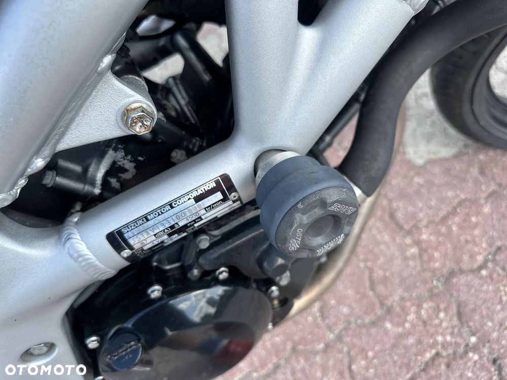Suzuki SV - 18