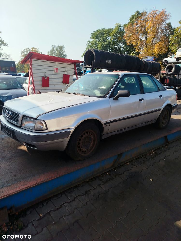 Audi 80 na części. - 3