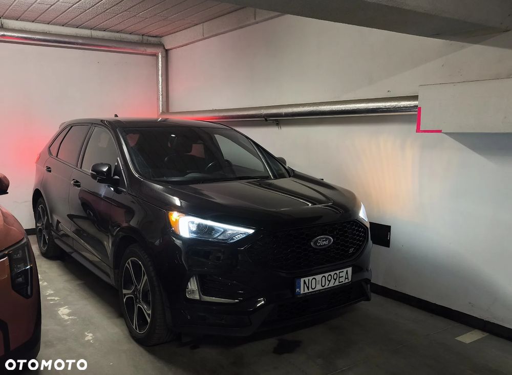 Ford Edge - 9
