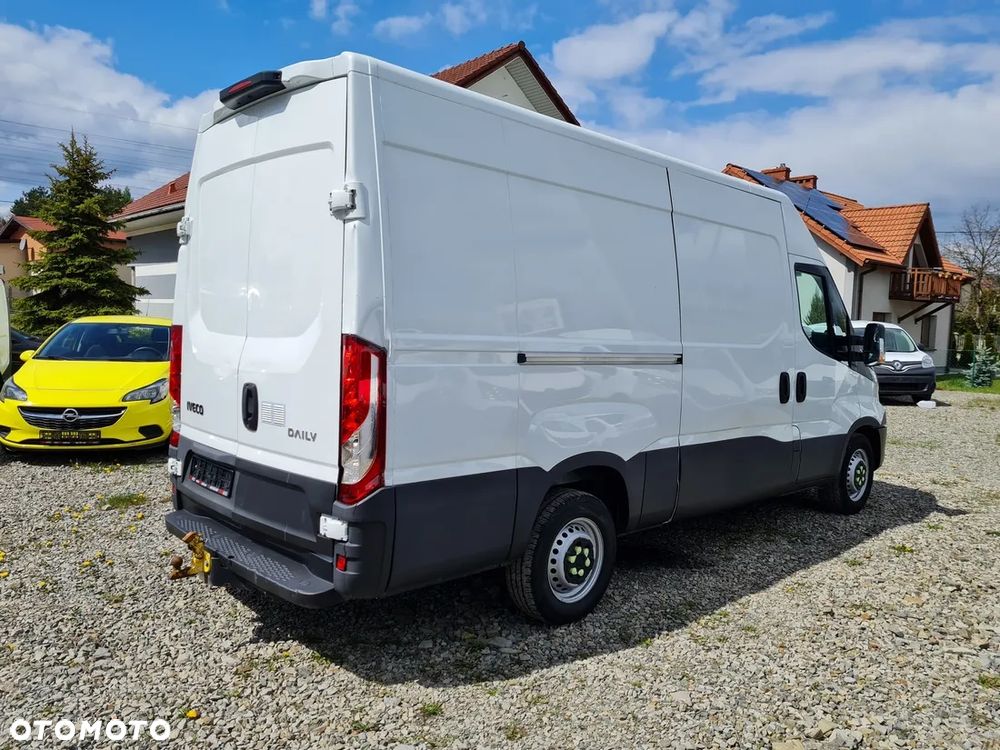 Iveco DAILY 35S16 ​*L3H2​*AUTOMAT​*KLIMATYZACJA​*TEMPOMAT​*RAMPA​*7 - 6