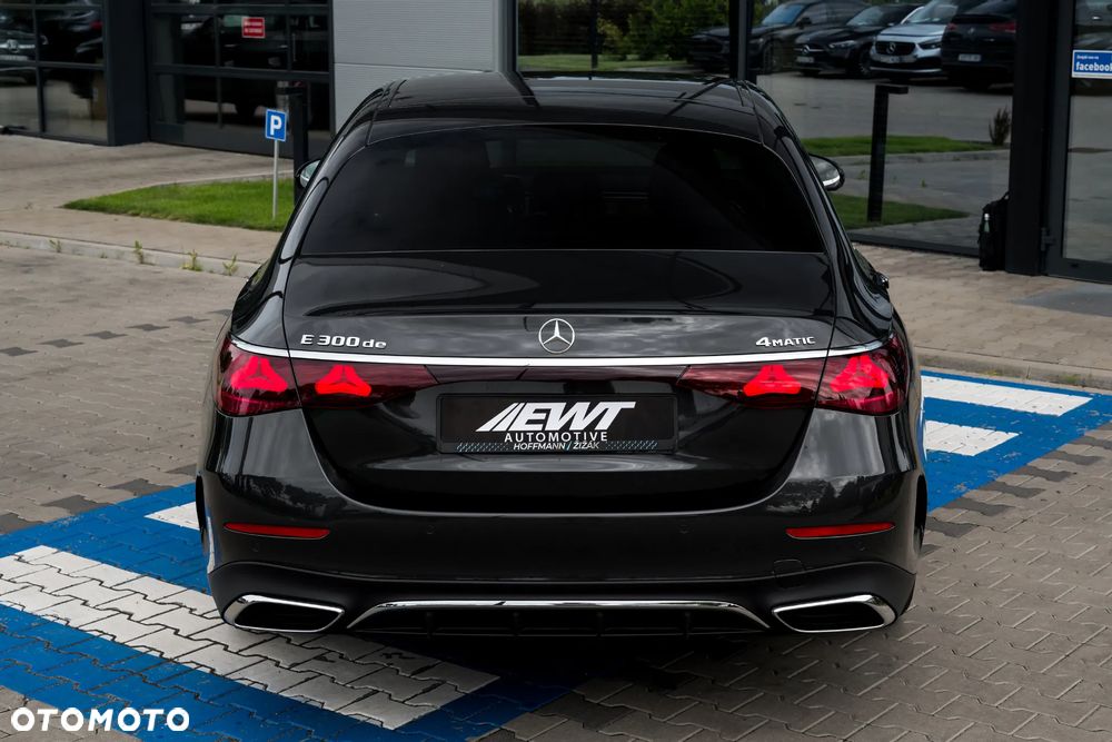 Mercedes-Benz Klasa E 300 de PHEV 4-Matic AMG 9G-Tronic - 7
