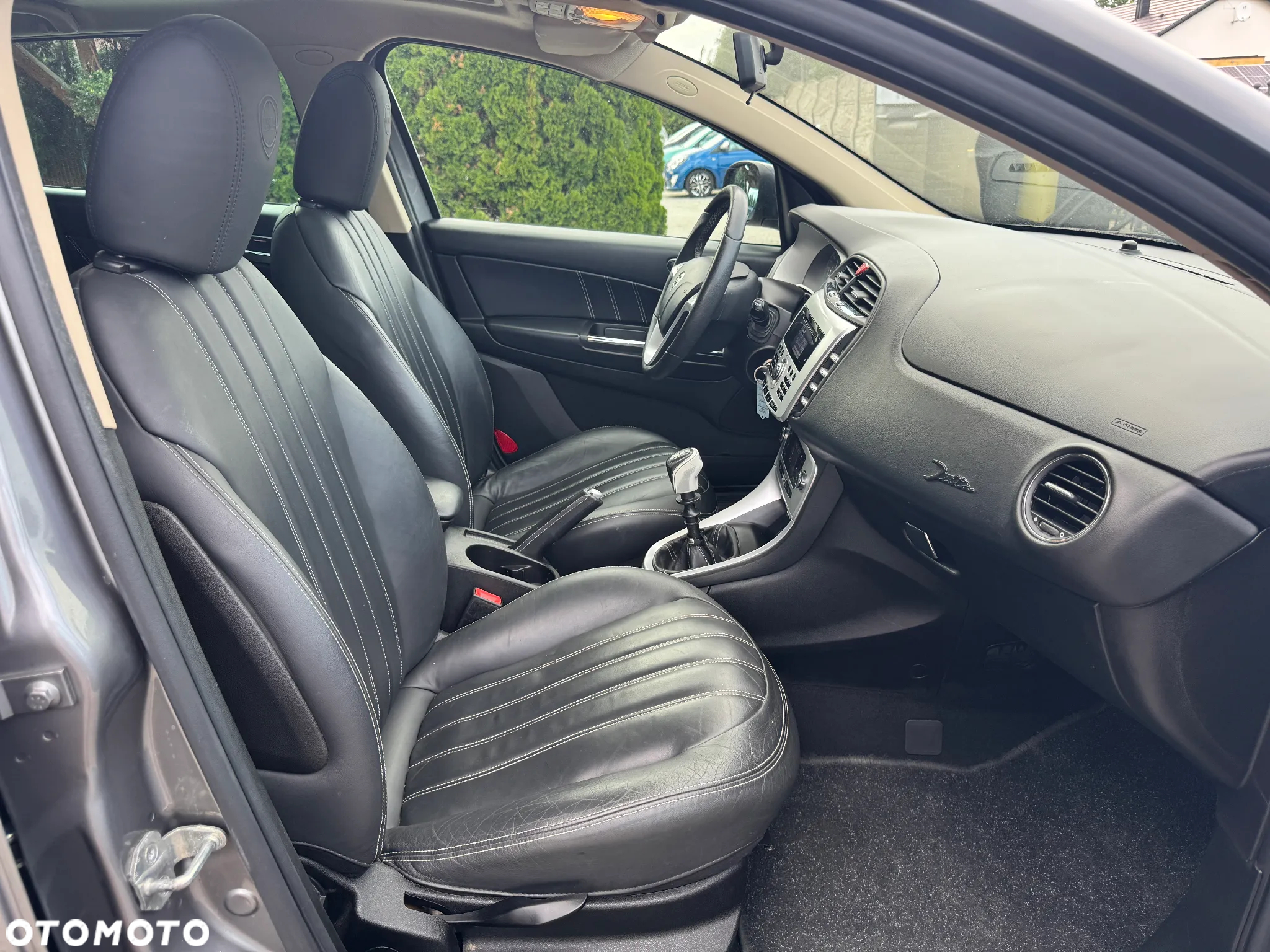 Lancia Delta 1.4 T-Jet 16v Platino - 28